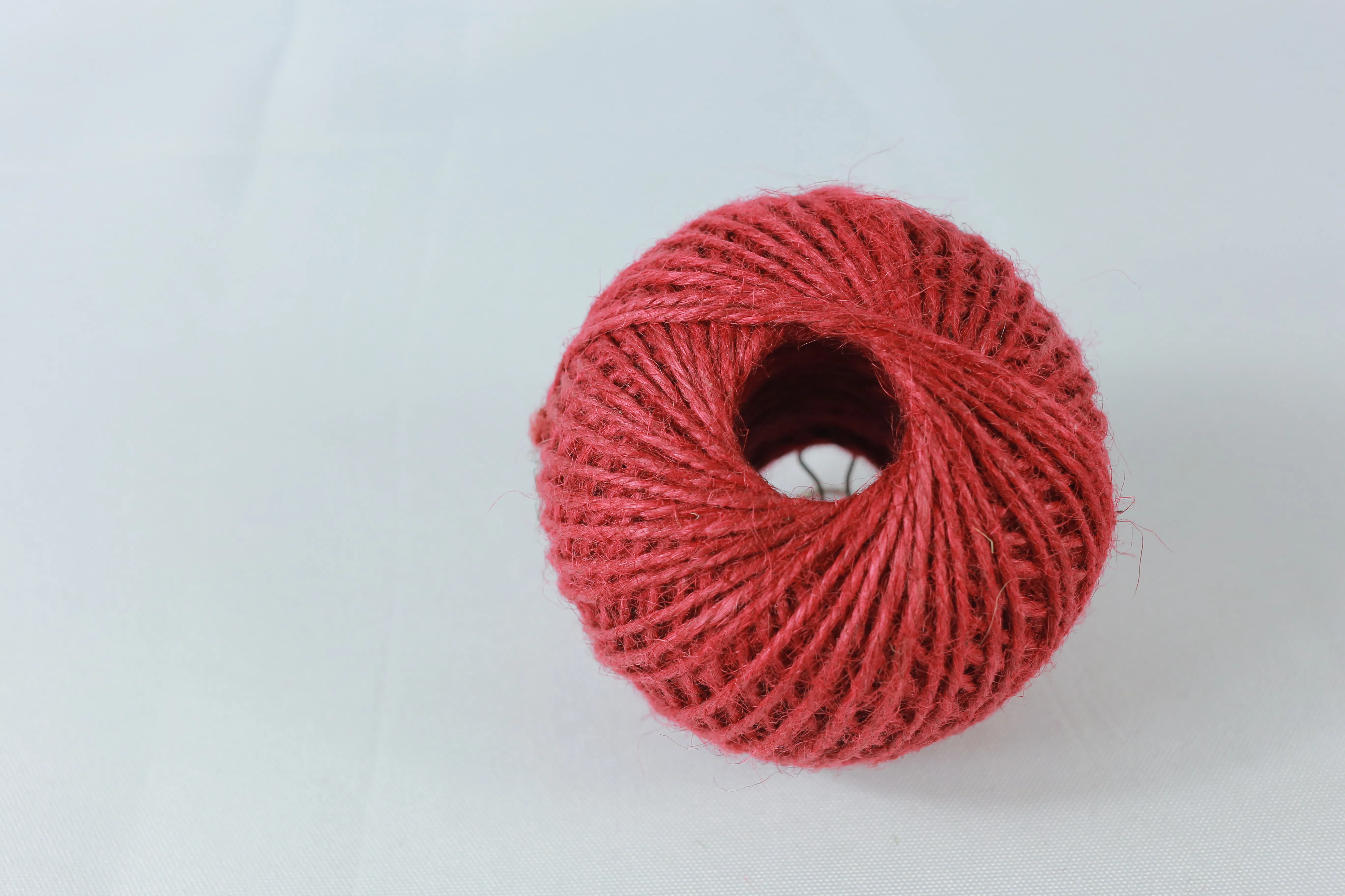 Ficelle de jute rouge pour décoration